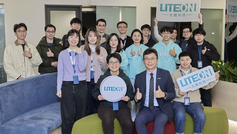 《AI創新百強》光寶科技用100題「黃金樣本」拷問AI！工程師知識檢索準確率逾95% 文章配圖